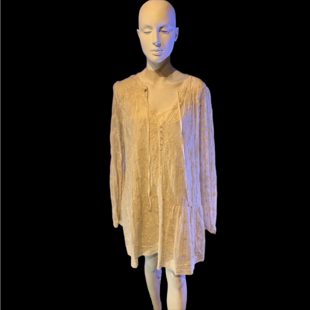 Free People Cream Eyelet Dress Size Small